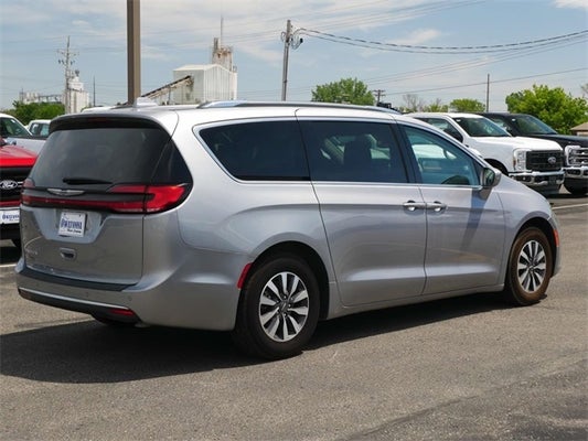 2021 Chrysler Pacifica Touring L in Faribault, MN - Owatonna Motor Company