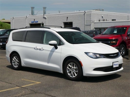 2021 Chrysler Voyager LXI in Faribault, MN - Owatonna Motor Company