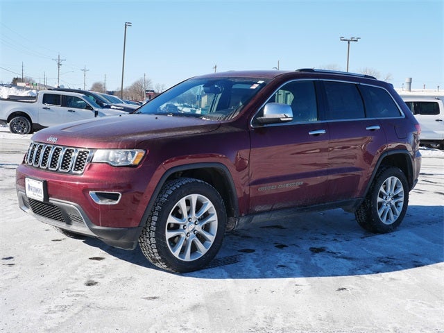 Used 2017 Jeep Grand Cherokee Limited with VIN 1C4RJFBG3HC882986 for sale in Owatonna, Minnesota