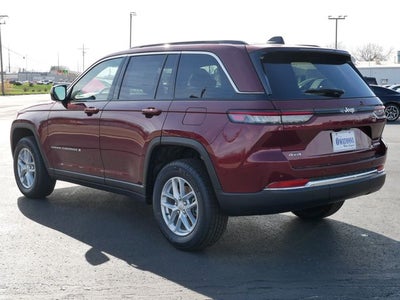 2026 Jeep Grand Cherokee Laredo