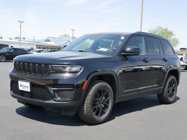 Certified 2025 Jeep Grand Cherokee Altitude with VIN 1C4RJHAG7SC325082 for sale in Owatonna, Minnesota