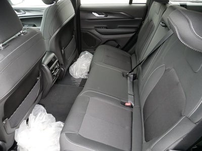 2026 Jeep Grand Cherokee Laredo