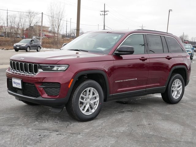 2026 Jeep Grand Cherokee Laredo