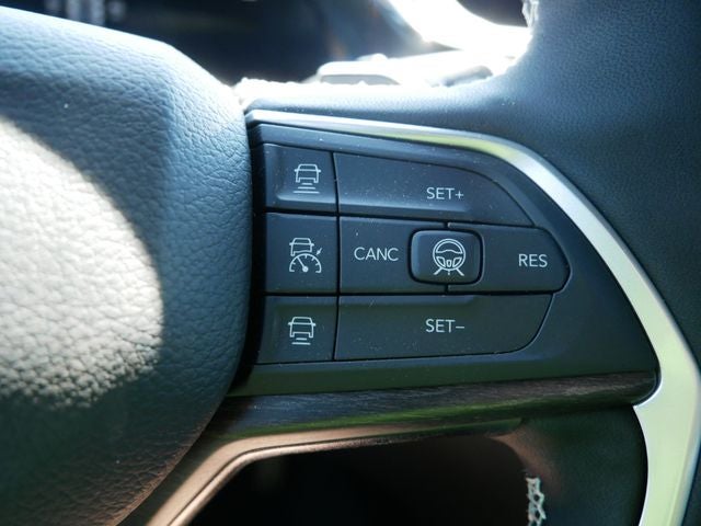 2026 Jeep Grand Cherokee Limited Reserve