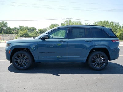 2026 Jeep Grand Cherokee Limited Reserve