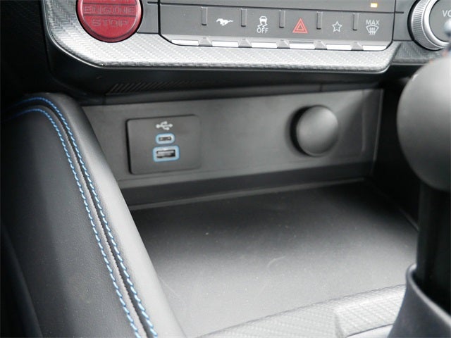 2025 Ford Mustang Dark Horse