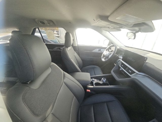 2026 Ford Explorer Active 200A