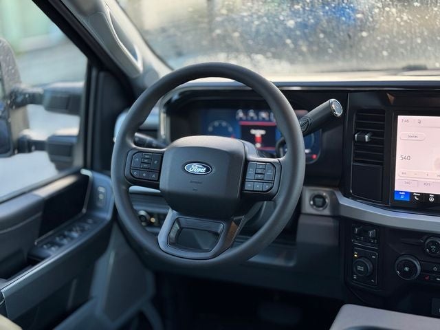 2027 Ford F-350SD XLT