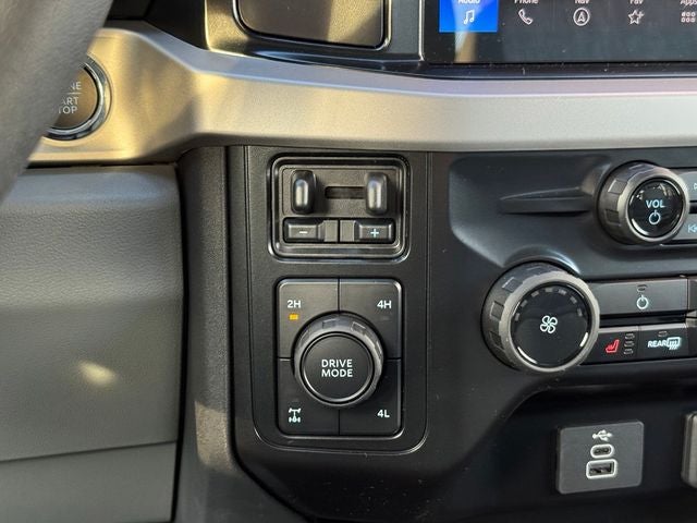 2027 Ford F-350SD XLT
