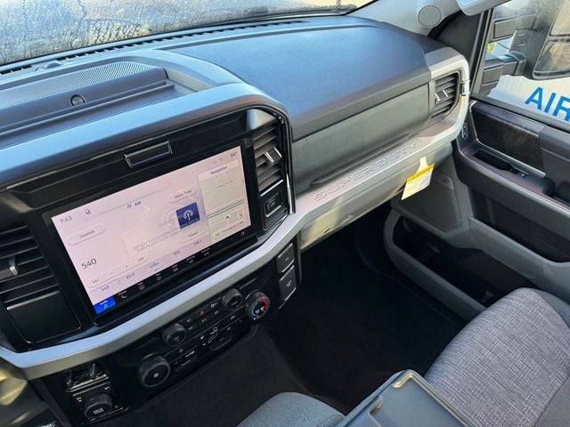2027 Ford F-350SD XLT