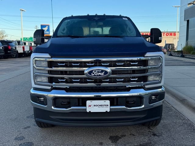 2027 Ford F-350SD XLT