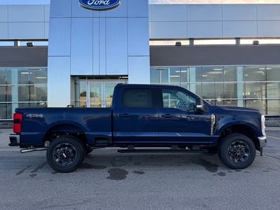 2027 Ford F-350SD XLT