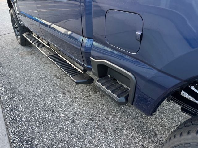 2027 Ford F-350SD XLT