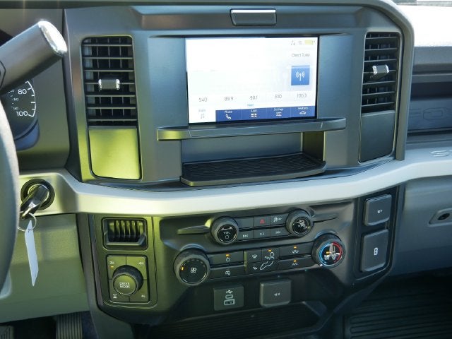 2027 Ford F-350SD XL