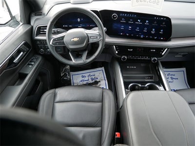 2025 Chevrolet Suburban LT