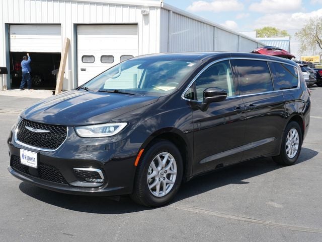 Certified 2023 Chrysler Pacifica Touring L with VIN 2C4RC1BG0PR621012 for sale in Owatonna, Minnesota