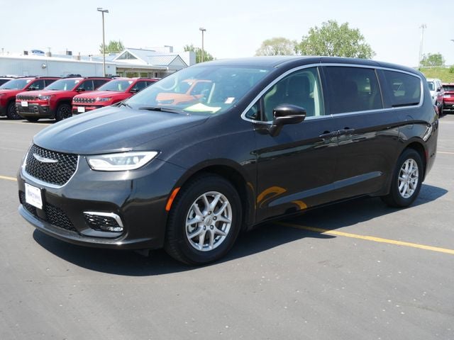 Certified 2023 Chrysler Pacifica Touring L with VIN 2C4RC1BG0PR625089 for sale in Owatonna, Minnesota