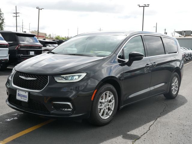 Certified 2023 Chrysler Pacifica Touring L with VIN 2C4RC1BG2PR624848 for sale in Owatonna, Minnesota