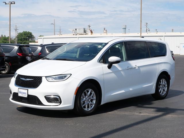 Certified 2023 Chrysler Pacifica Touring L with VIN 2C4RC1BG6PR591496 for sale in Owatonna, Minnesota