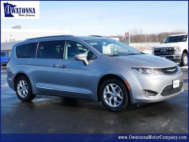 2020 Chrysler Pacifica Touring L Plus