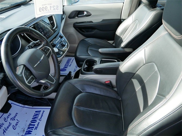 2020 Chrysler Pacifica Touring L Plus