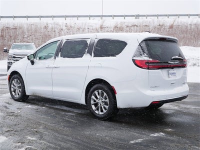 2026 Chrysler Pacifica Limited