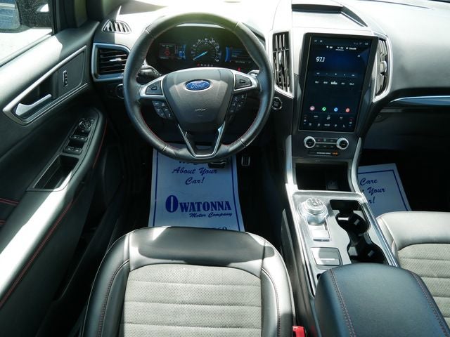 2021 Ford Edge ST Line