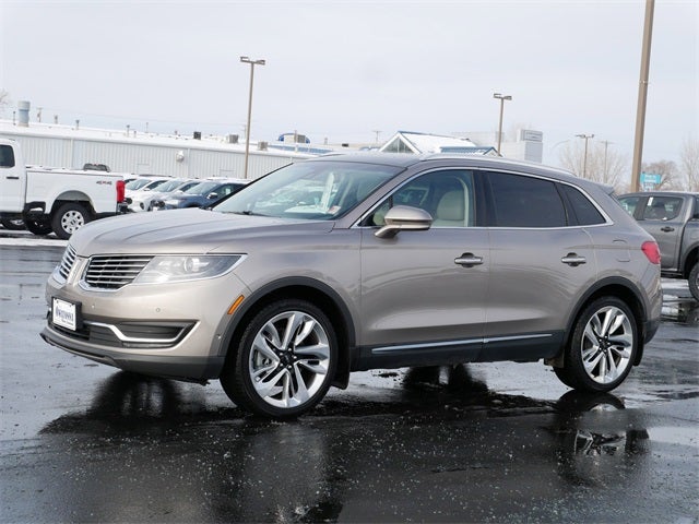 Used 2018 Lincoln MKX Reserve with VIN 2LMPJ8LR3JBL40652 for sale in Owatonna, Minnesota