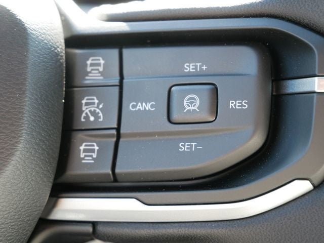 2026 Jeep Cherokee Overland