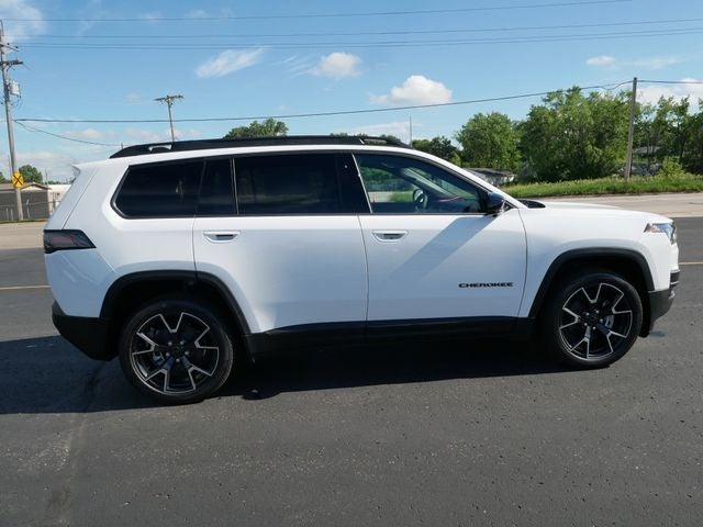 2026 Jeep Cherokee Overland
