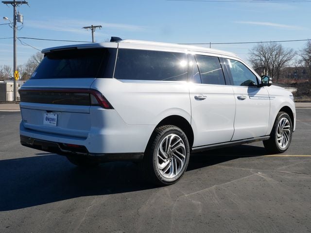 2026 Lincoln Navigator L Reserve