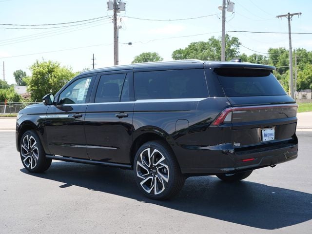 2026 Lincoln Navigator L Reserve